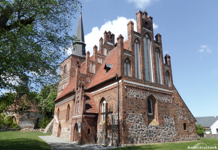 Wieża Kościoła filialnego pw. Św. Jadwigi