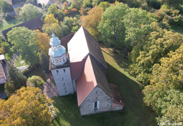 Prezbiterium Kościoła pw. Św. Trójcy
