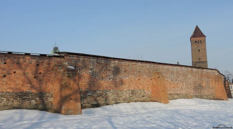 Mur obronny